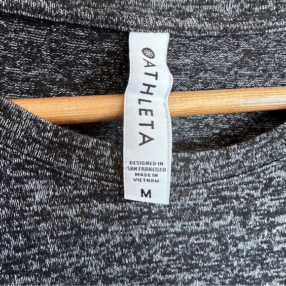 Athleta mindful pullover charcoal gray size medium - Picture 5 of 7